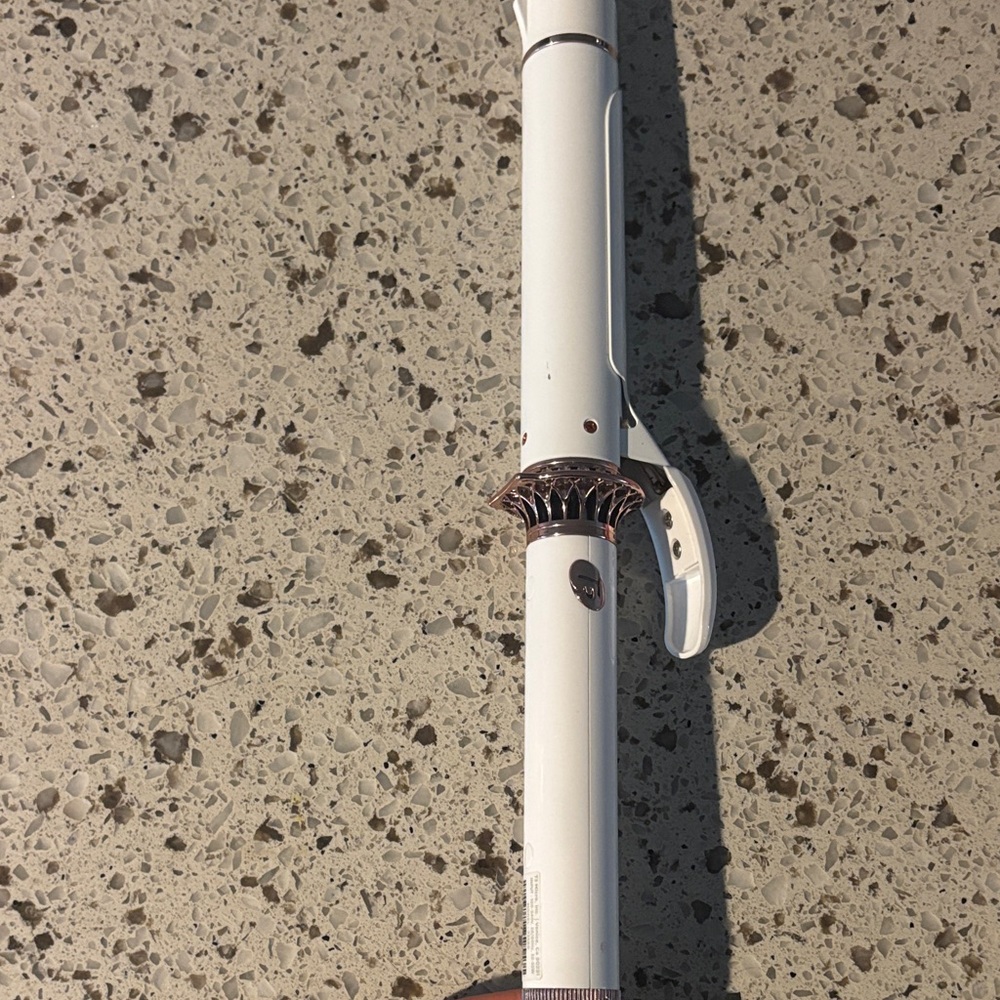 T3 White Curling Iron